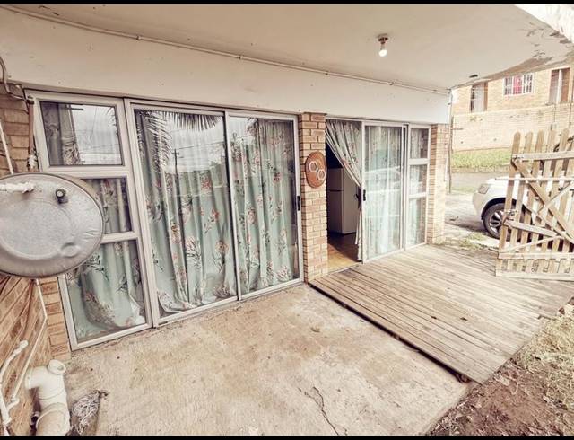 2 BEDROOM PROPERTY TO RENT IN RESERVOIR HILLS